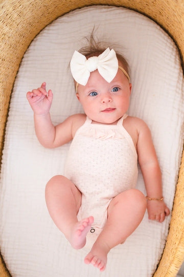 L'oved Baby | Organic Pointelle Ruffle Criss-Cross Bodysuit