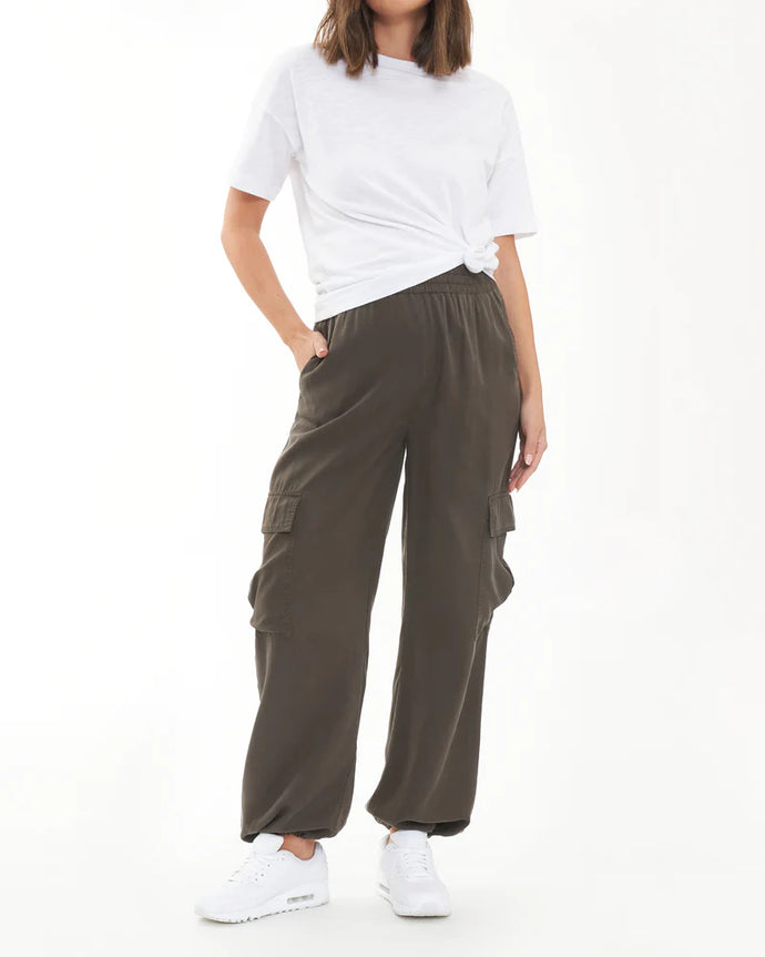 Ripe Maternity | Logan Cargo Pant