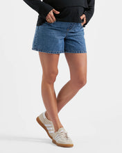 Load image into Gallery viewer, Ripe Maternity | Brooklyn Denim Short