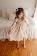 Load image into Gallery viewer, L&#39;oved Baby | Organic Smocked Dress