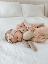 Load image into Gallery viewer, L&#39;oved Baby | Organic Smocked Zipper Footie