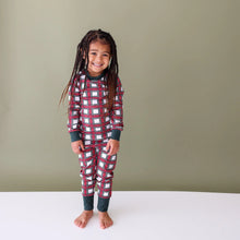Load image into Gallery viewer, Lola &amp; Taylor White Tartan Kid&#39;s Pajamas