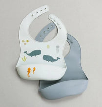 Load image into Gallery viewer, A Little Lovely Company | Silicone Bibs