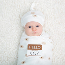 Load image into Gallery viewer, Lulujo | Hello World Blanket &amp; Knotted Hat
