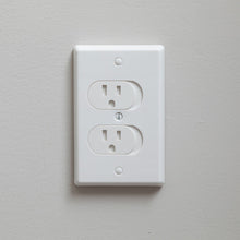 Load image into Gallery viewer, Qdos Universal Self-Closing Outlet Cover | 3pk