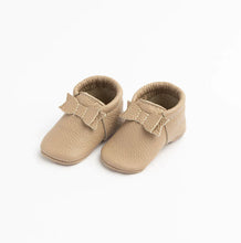 Load image into Gallery viewer, Freshly Picked The First Pair Bow Moccasins