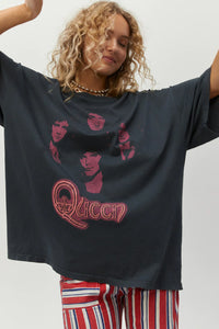 Daydreamer | Queen Four Portraits Oversized Tee