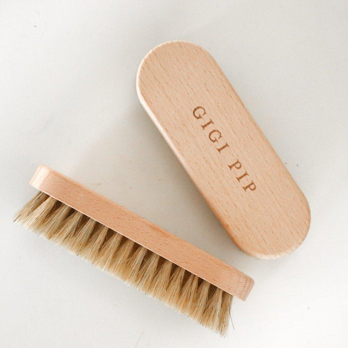 Gigi Pip Hat Brush