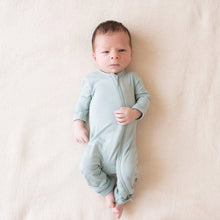 Load image into Gallery viewer, Kyte Baby | Zippered Romper