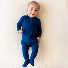 Load image into Gallery viewer, Kyte Baby Seasonal Collection | Zippered Footie