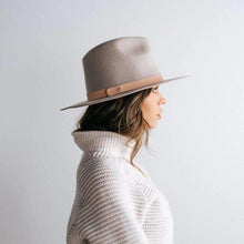 Load image into Gallery viewer, Gigi Pip Leather Hat Band