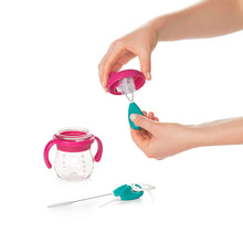 Load image into Gallery viewer, OXO Tot Straw &amp; Sippy Cup Cleaning Set